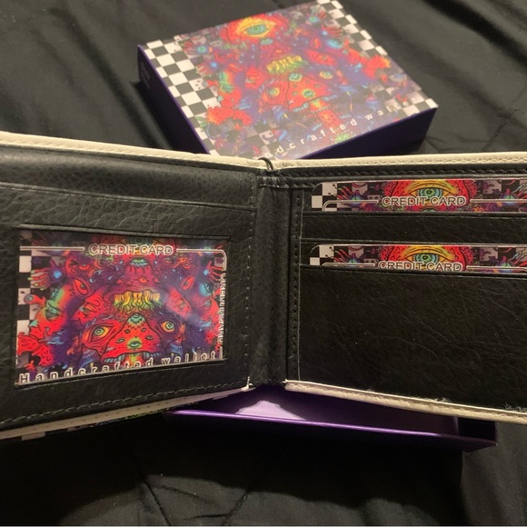Vegan leather Psychedelic Mushroom Wallet NIB - Picture 4 of 5
